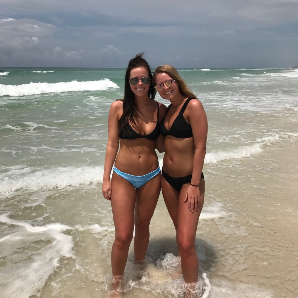 Black Moana bikini top